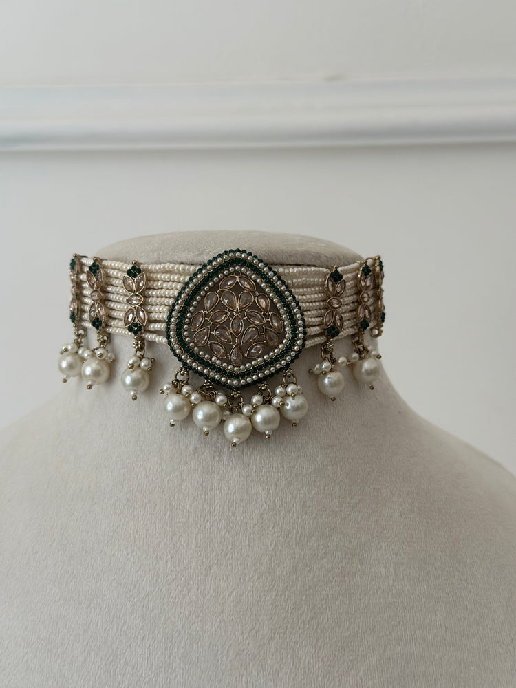 MOHINI-CHOKER-SET