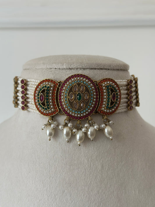 MEERA-CHOKER -SET
