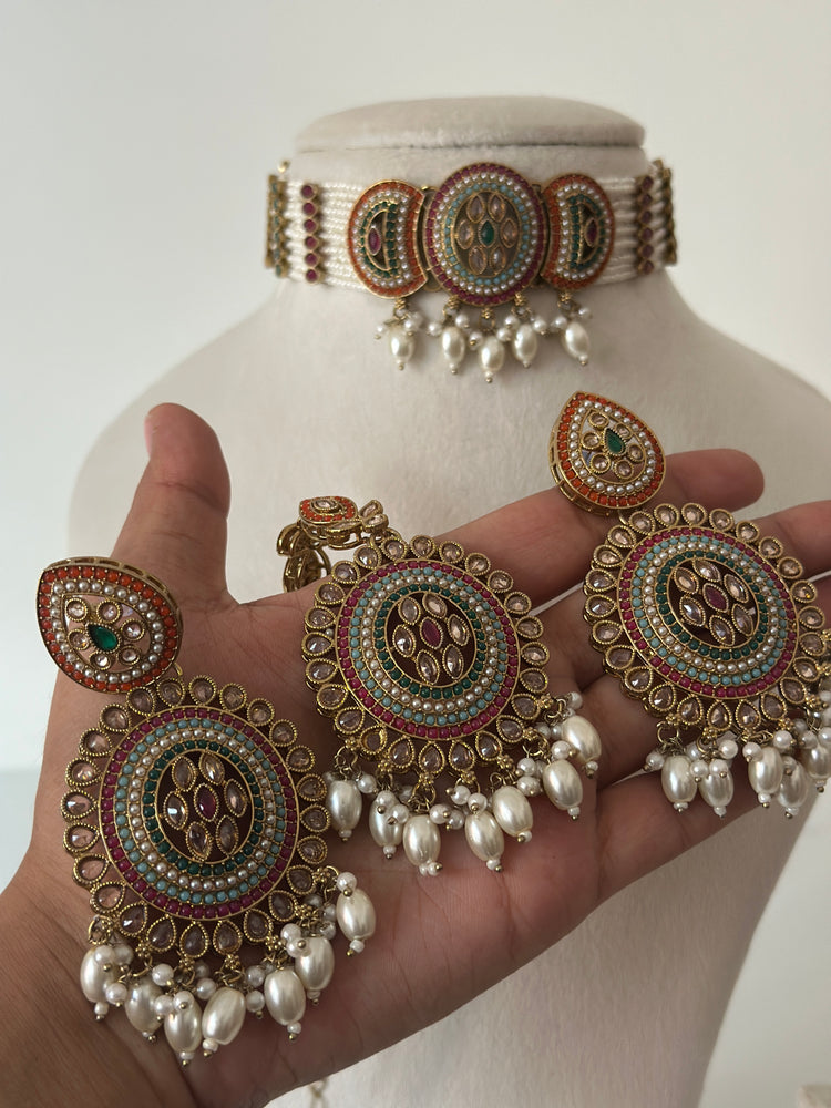 MEERA-CHOKER -SET