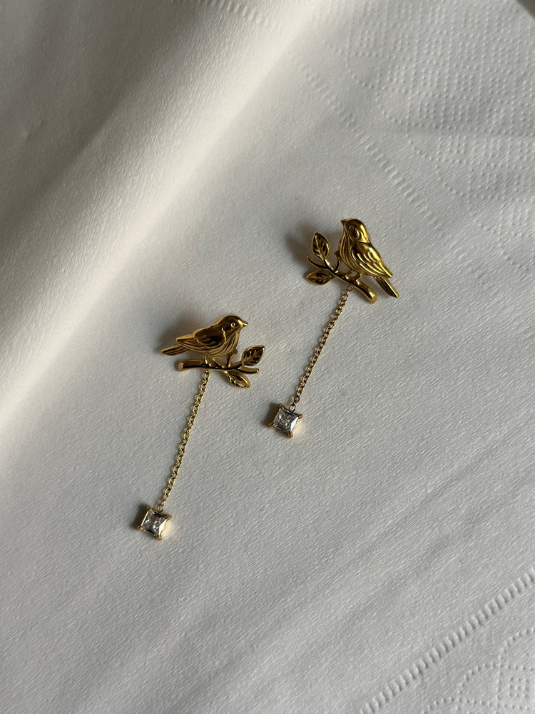 ROBIN ‘S PERCH EARRINGS