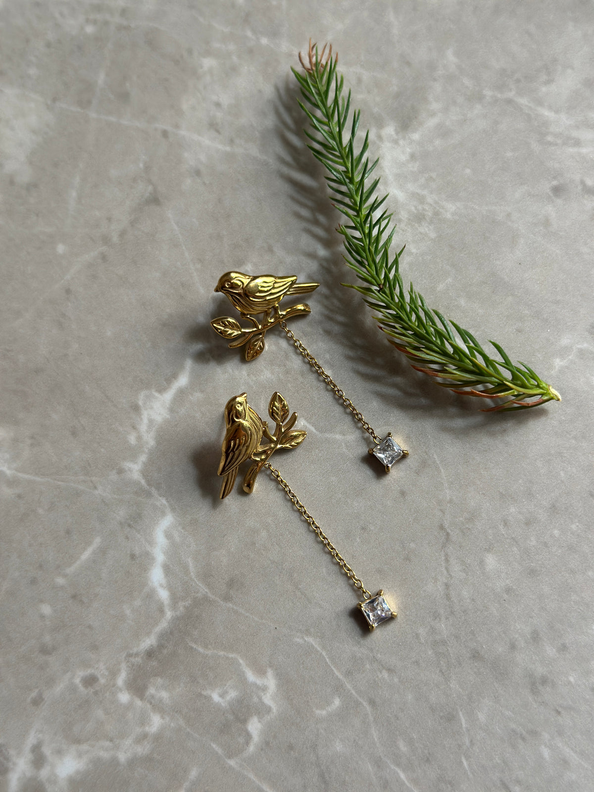 ROBIN ‘S PERCH EARRINGS