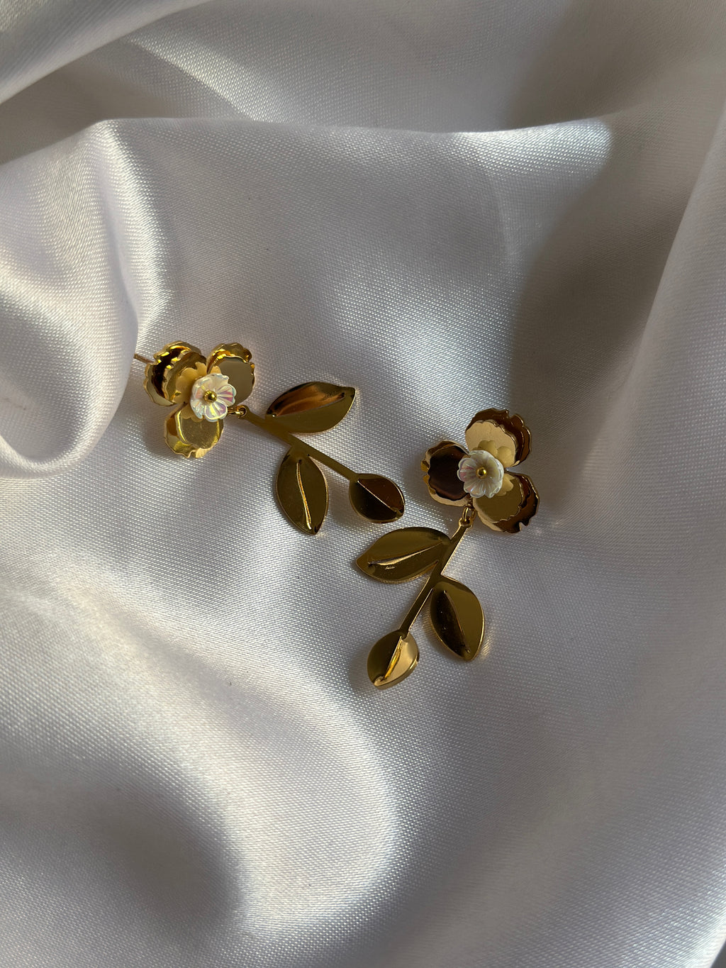 GOLDEN FLORA DROPS