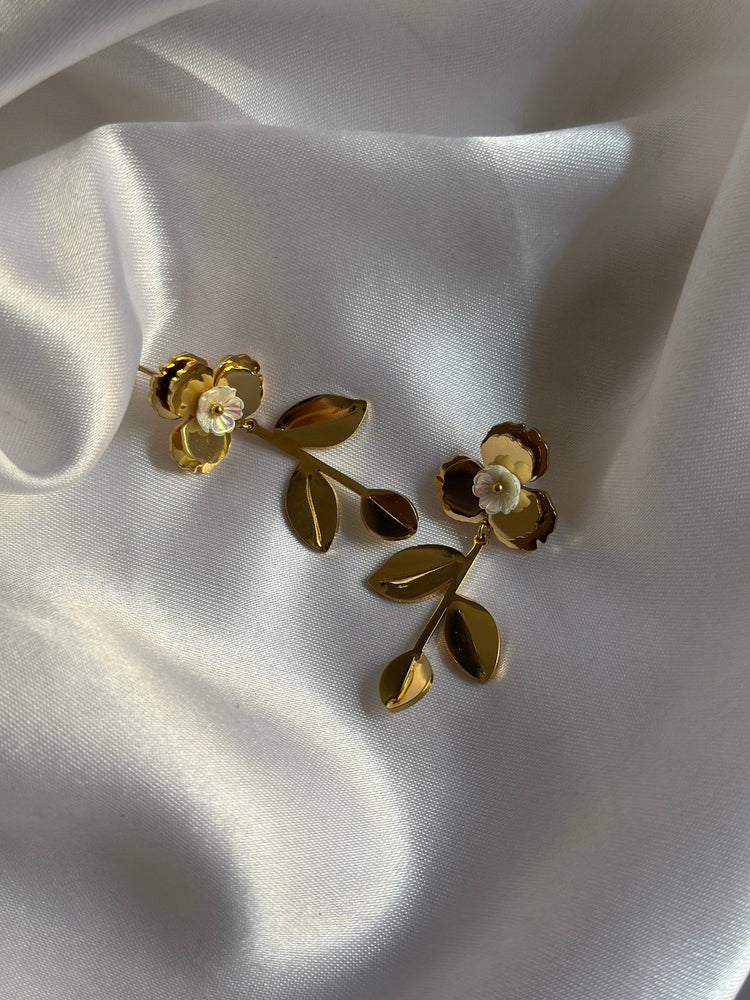 GOLDEN FLORA DROPS