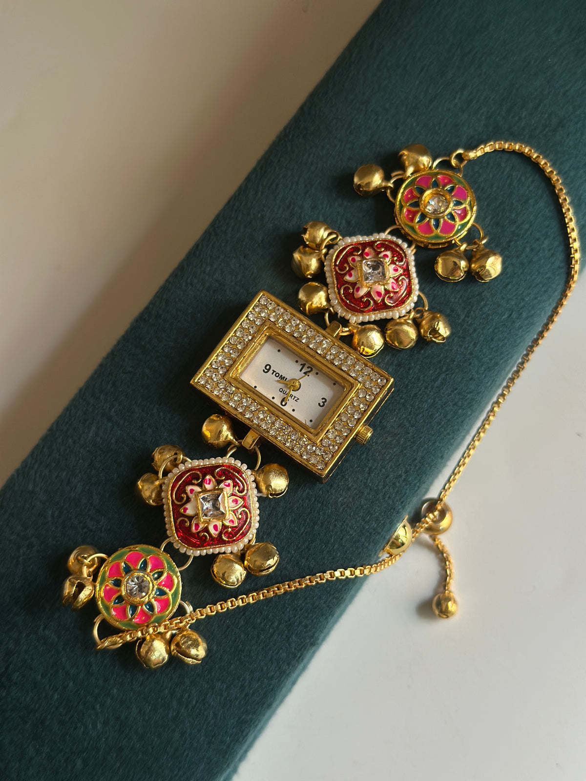 Noor Ghungroo Heritage Watch
