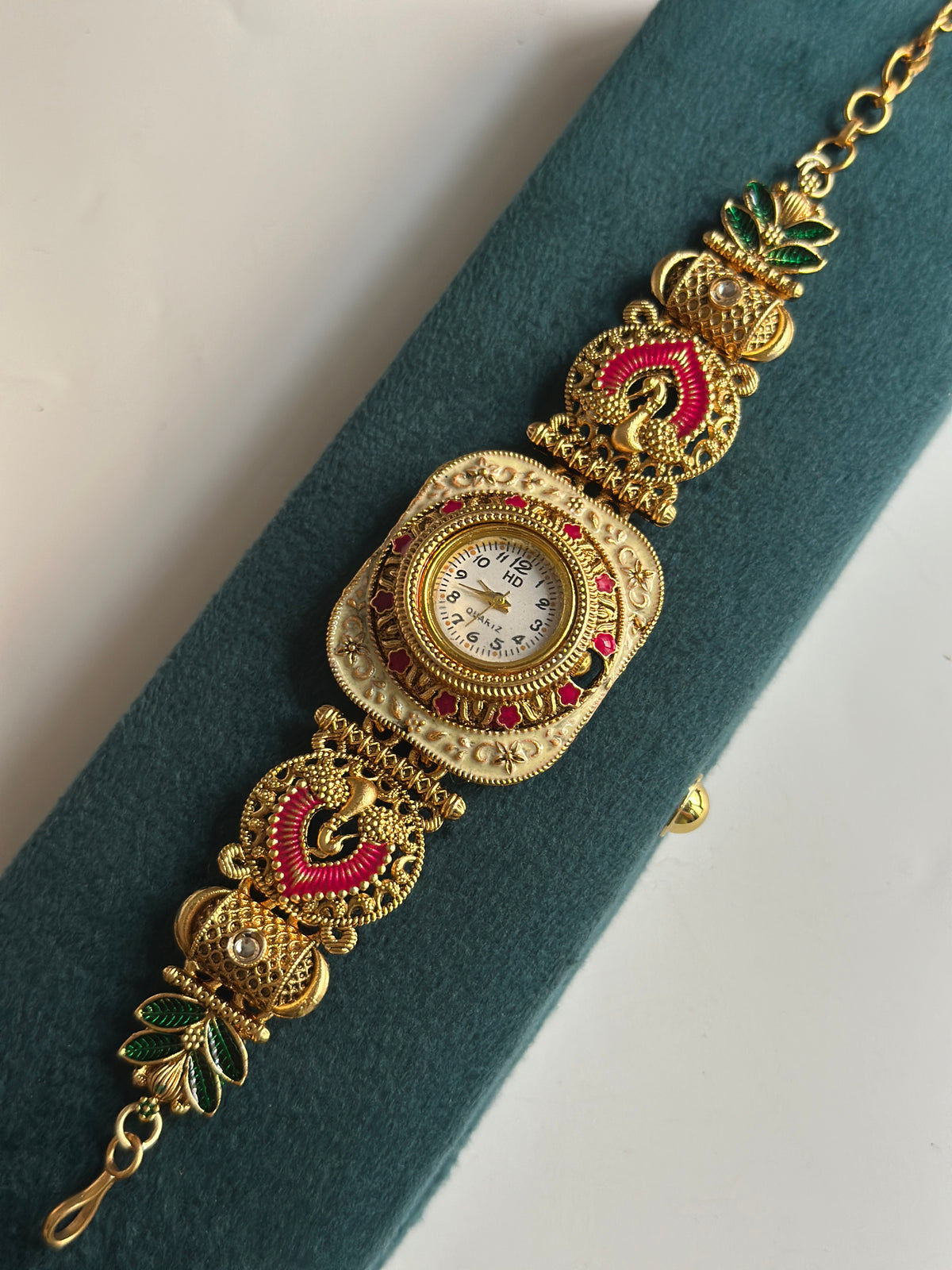 RAVINA HERITAGE WATCH