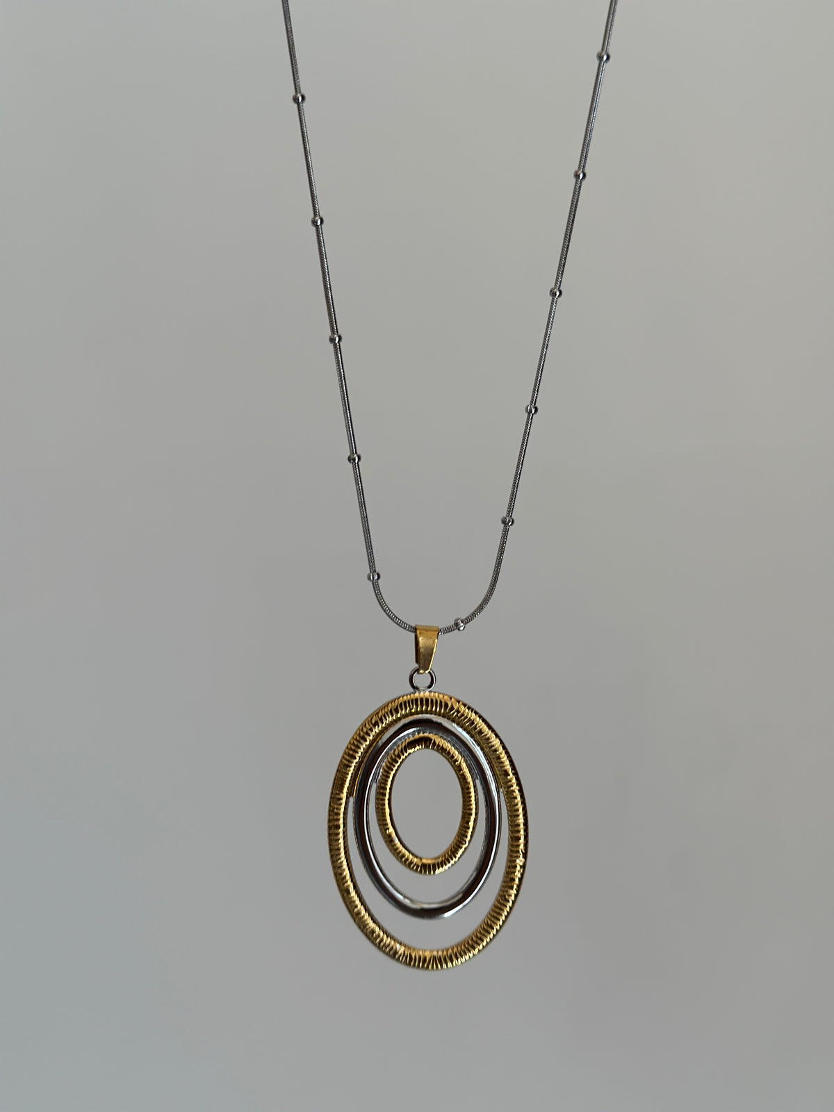 ISABELLA-DUAL-TONE-NECKLACE