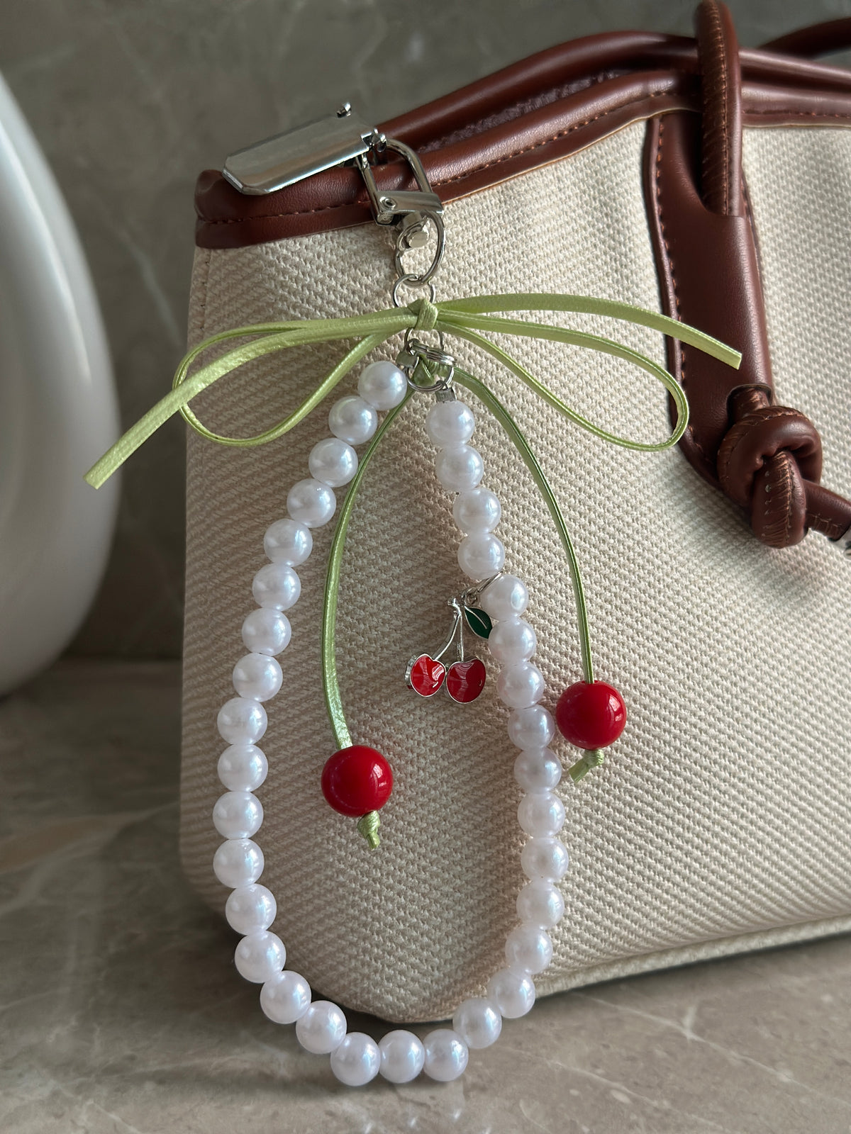 CHERRY PEARL CHARM