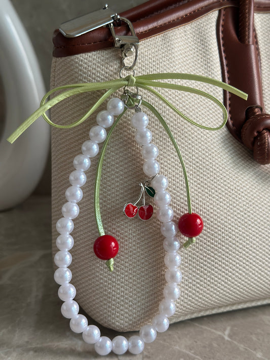 CHERRY PEARL CHARM