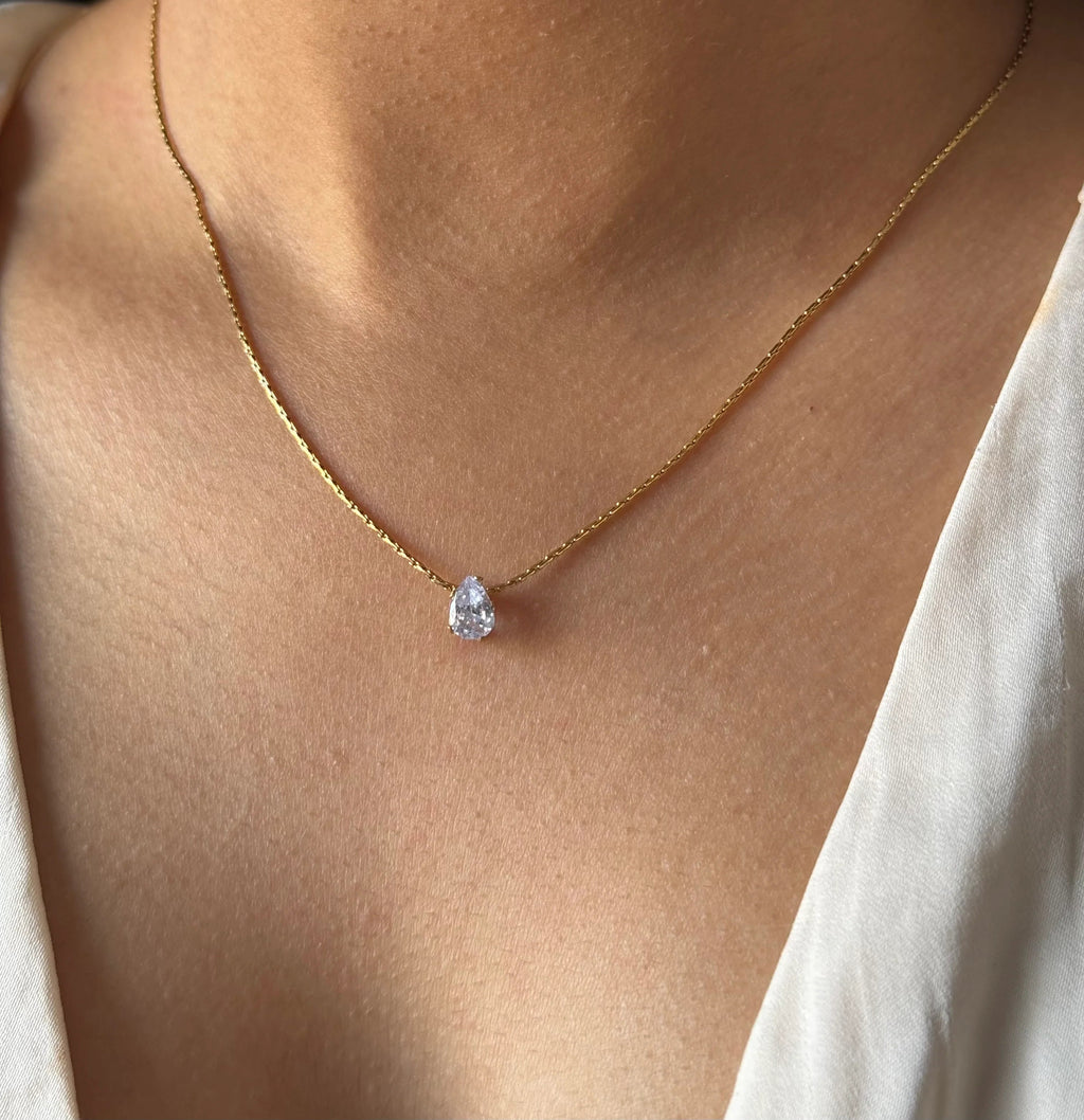 LUMI DROP NECKLACE
