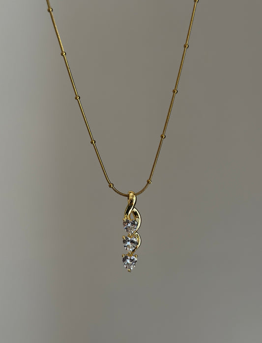 Date Night Glow Necklace