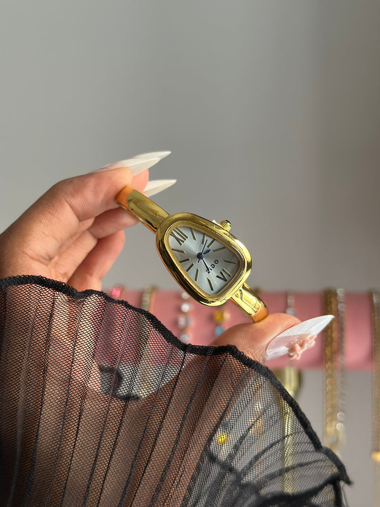 GLOWIRA-WATCH-BRACELET