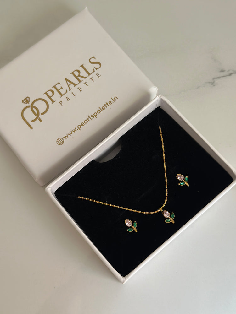TULIP MINIMAL NECKLACE SET ( PINK)