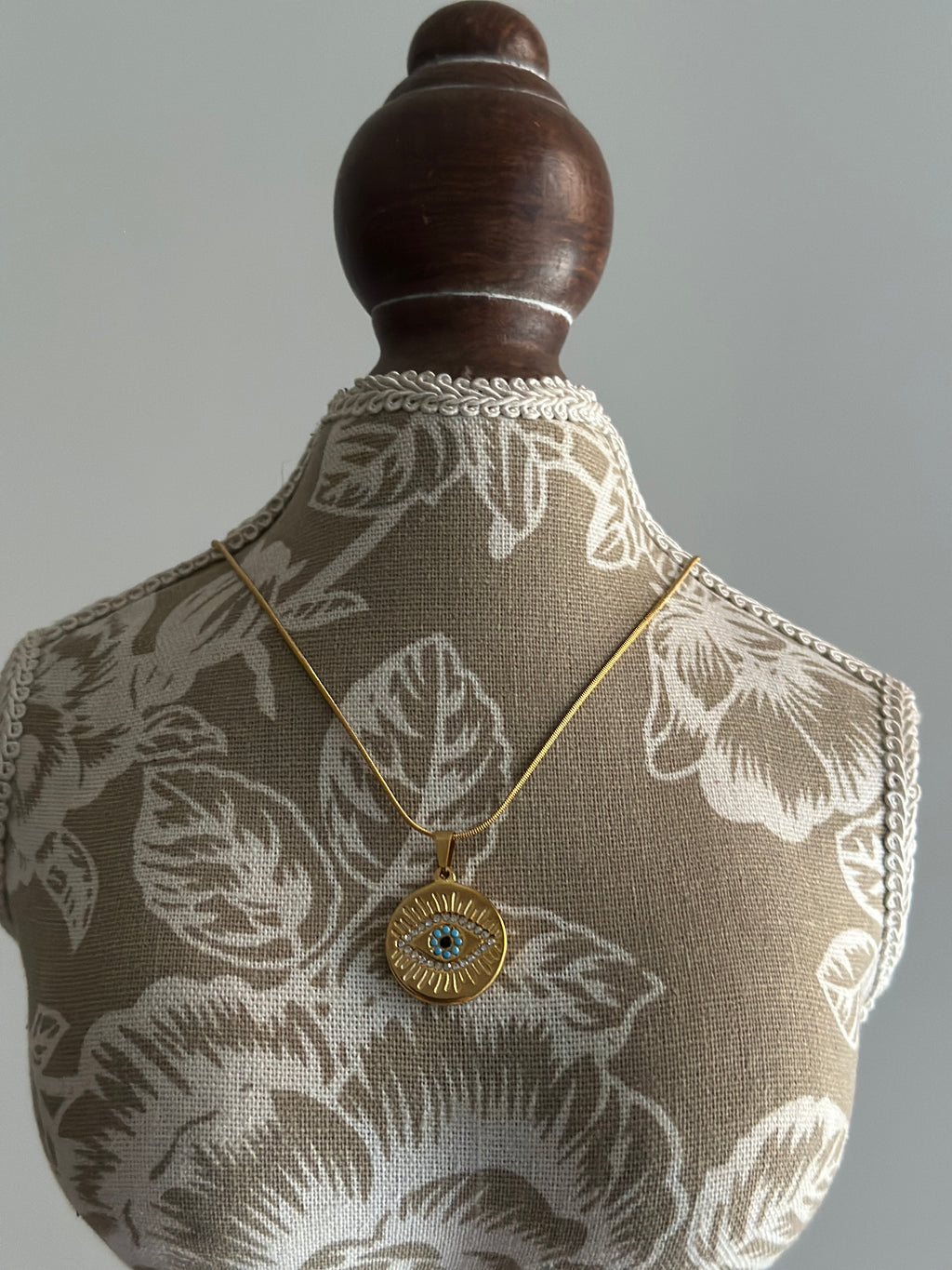 EVIL-EYE-STONE-NECKLACE