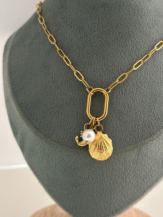 WANDER-CHARM-NECKLACE