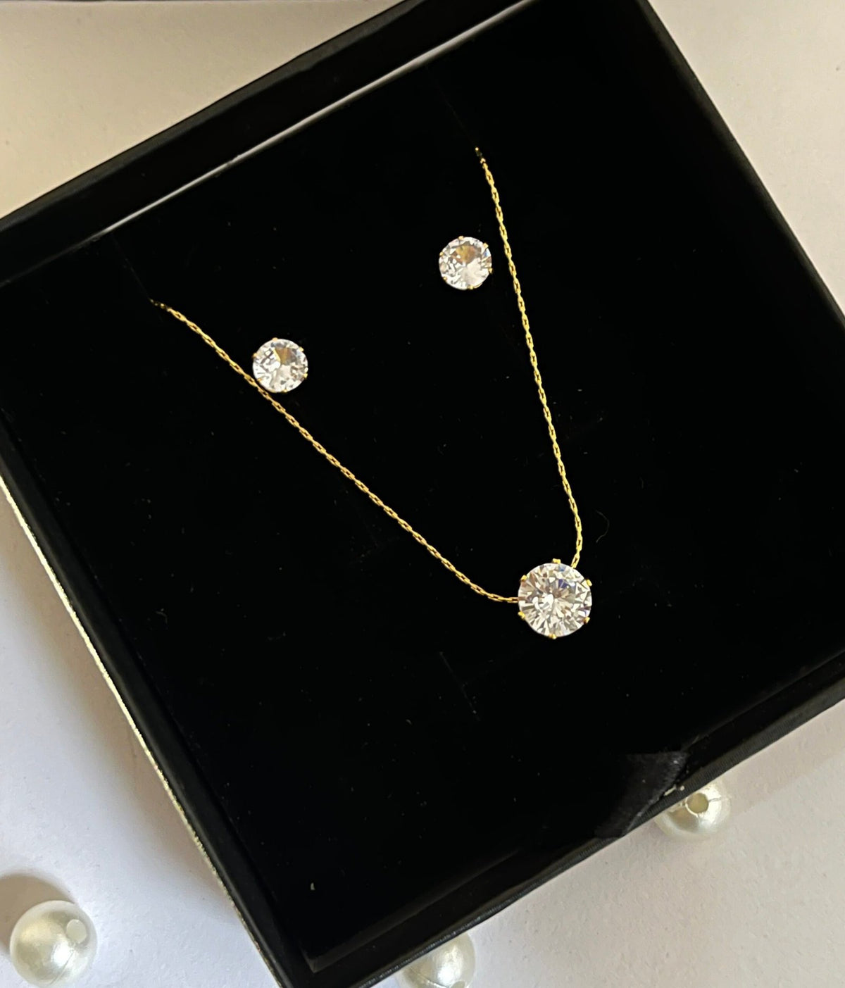 MYRA PENDANT SET