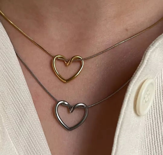 SERENE NECKLACE